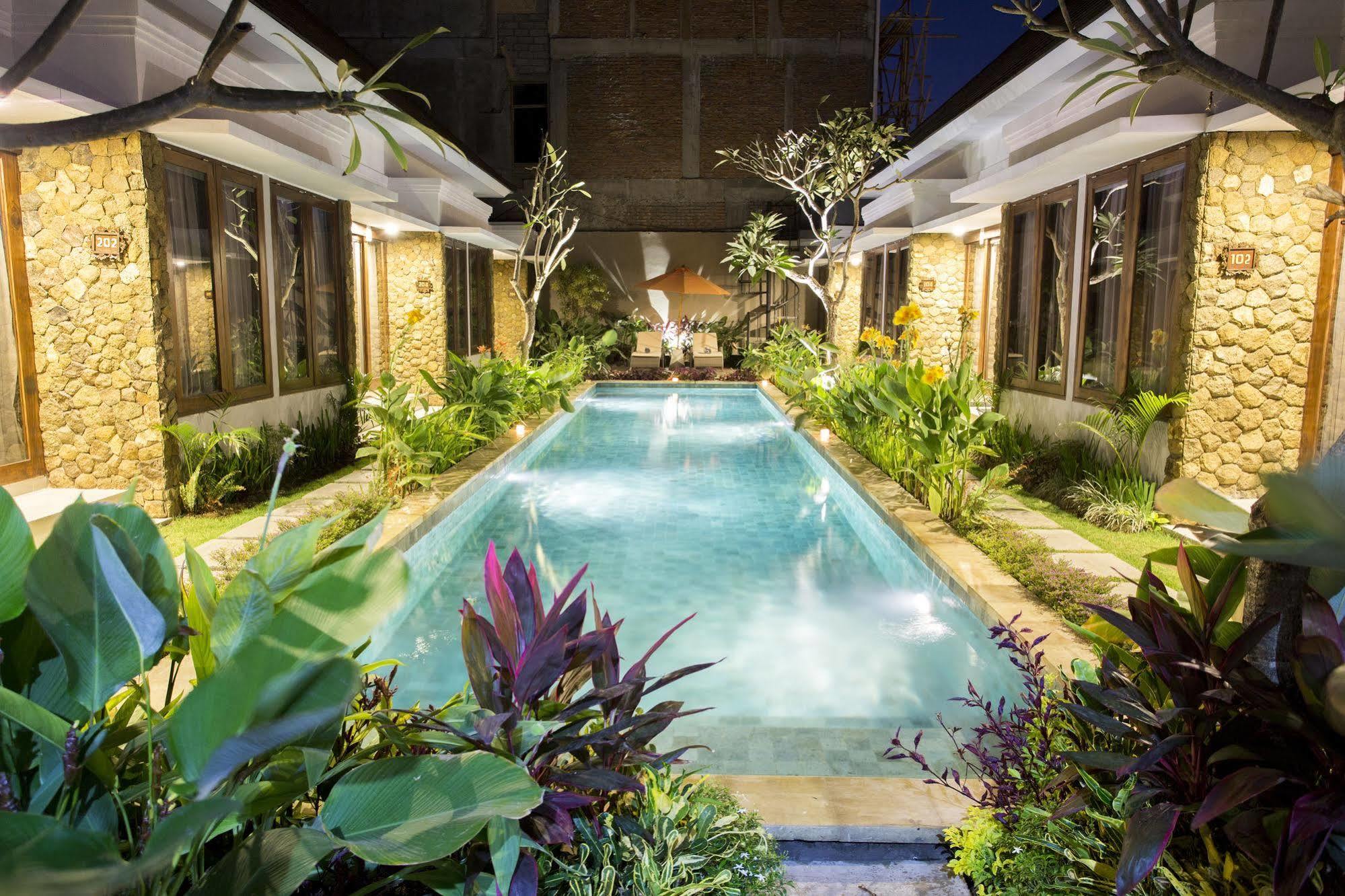 The Light Bali Villas كيروبوكان المظهر الخارجي الصورة